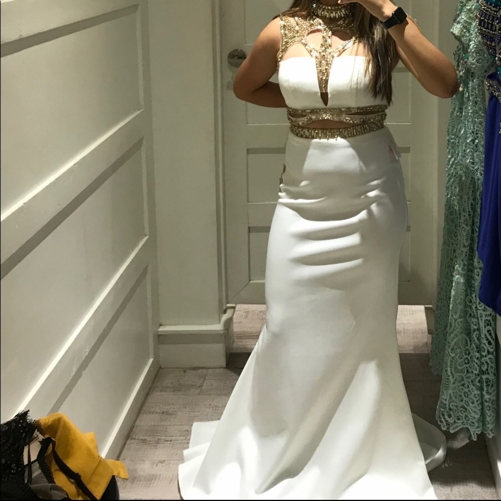 Formal Ivory/white dress